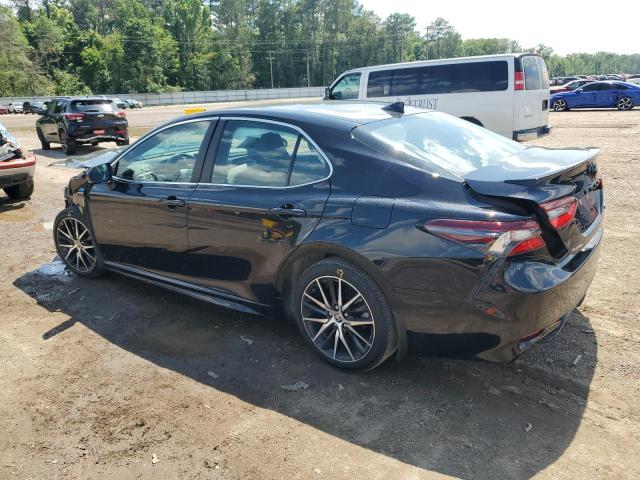 4T1G11AK7PU157296 - 2023 TOYOTA CAMRY SE NIGHT SHADE BLACK photo 2