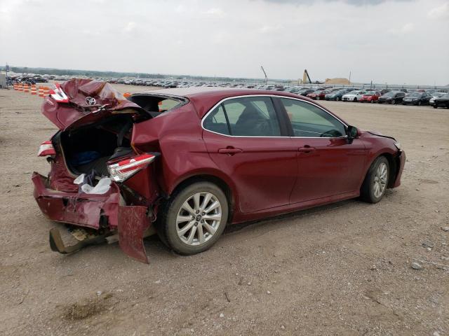 4T1B11HK2JU555832 - 2018 TOYOTA CAMRY L MAROON photo 3