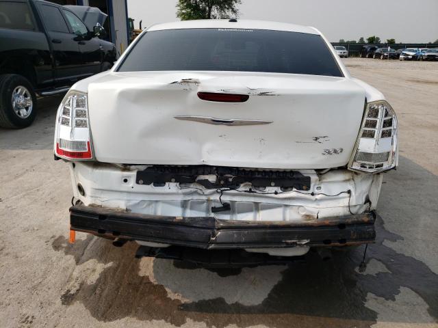 2C3CA4CG2BH528510 - 2011 CHRYSLER 300 WHITE photo 6