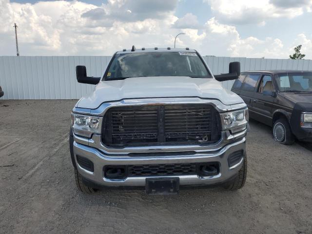 3C7WRLFL4LG151929 - 2020 RAM 4500 WHITE photo 5