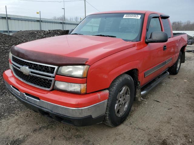 1GCEC19Z07Z174287 - 2007 CHEVROLET SILVERADO C1500 CLASSIC RED photo 1