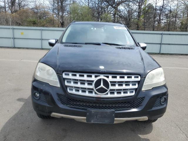 4JGBB8GB1AA545012 - 2010 MERCEDES-BENZ ML 350 4MATIC BLACK photo 5