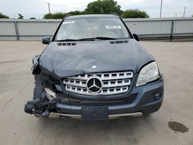 4JGBB8GB0BA744036 - 2011 MERCEDES-BENZ ML 350 4MATIC GRAY photo 5