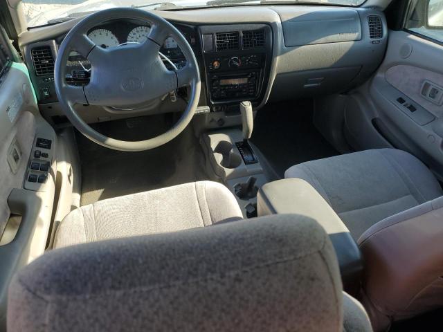 5TEGN92N24Z385533 - 2004 TOYOTA TACOMA DOUBLE CAB PRERUNNER SILVER photo 8