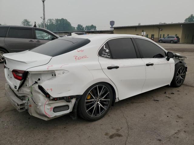 4T1G11BK9PU089985 - 2023 TOYOTA CAMRY SE NIGHT SHADE WHITE photo 3