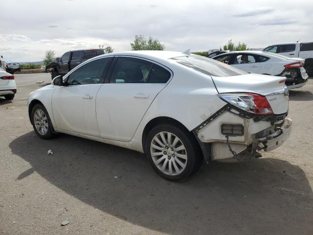 2G4GR5ER3D9247996 - 2013 BUICK REGAL WHITE photo 2