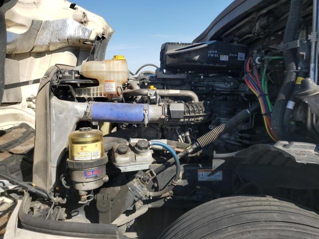 1FUJHHDR2LLKS3768 - 2020 FREIGHTLINER CASCADIA 1 CREAM photo 7