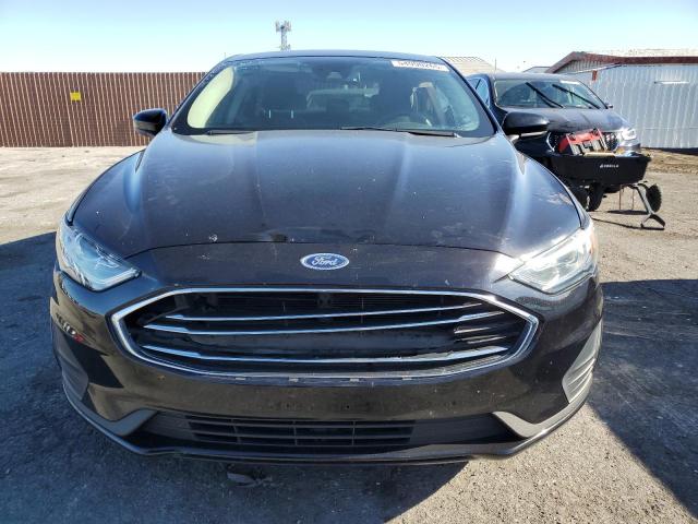 3FA6P0HD5KR176564 - 2019 FORD FUSION SE BLACK photo 5