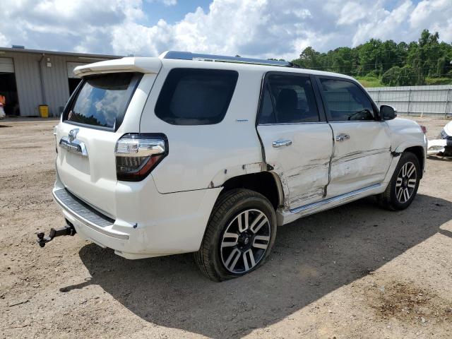 JTEBU5JRXH5474927 - 2017 TOYOTA 4RUNNER SR5/SR5 PREMIUM WHITE photo 3