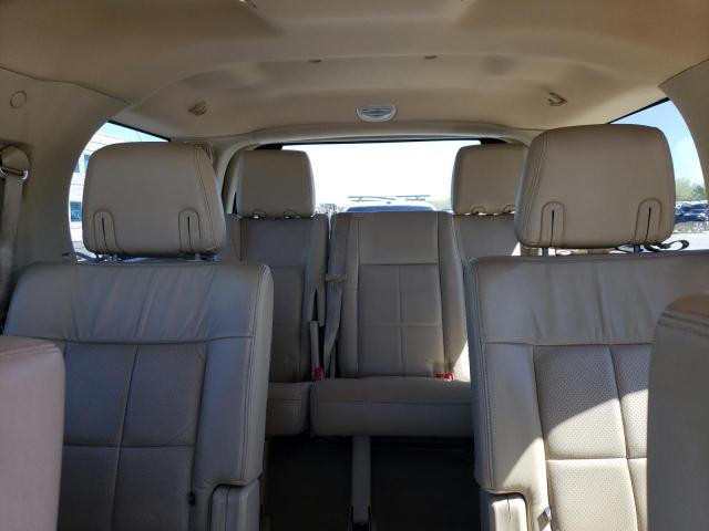 5LMFU28558LJ18851 - 2008 LINCOLN NAVIGATOR 白色 照片 10