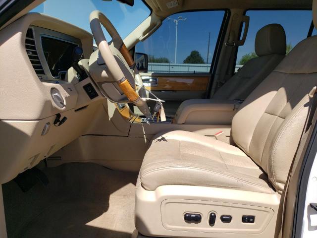 5LMFU28558LJ18851 - 2008 LINCOLN NAVIGATOR 白色 照片 7