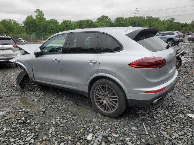 WP1AA2A29JKA03089 - 2018 PORSCHE CAYENNE SILVER photo 2