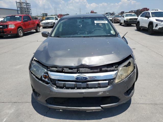 3FAHP0HA4BR212470 - 2011 FORD FUSION SE GRAY photo 5