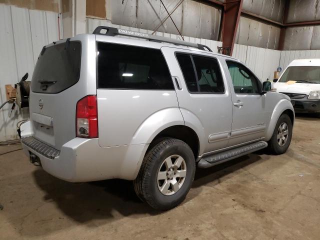 5N1AR18W15C738173 - 2005 NISSAN PATHFINDER LE SILVER photo 3