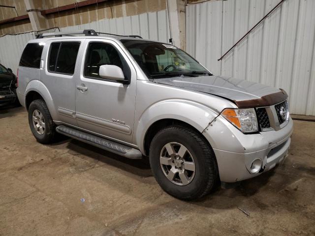 5N1AR18W15C738173 - 2005 NISSAN PATHFINDER LE SILVER photo 4