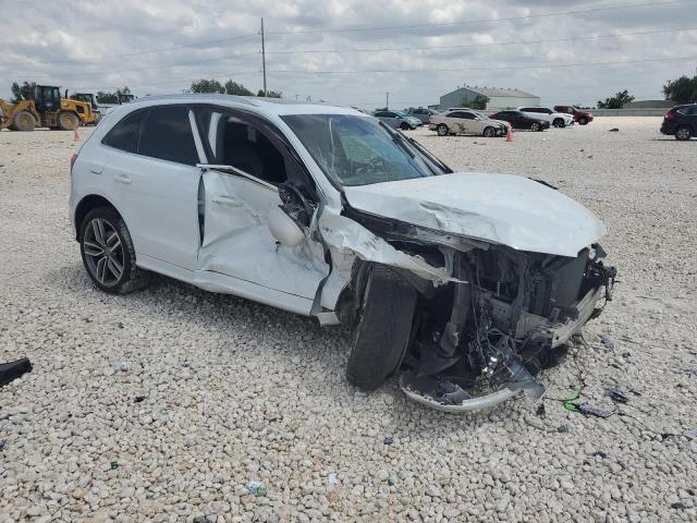 WA1VGAFP5EA013396 - 2014 AUDI SQ5 PRESTIGE WHITE photo 4