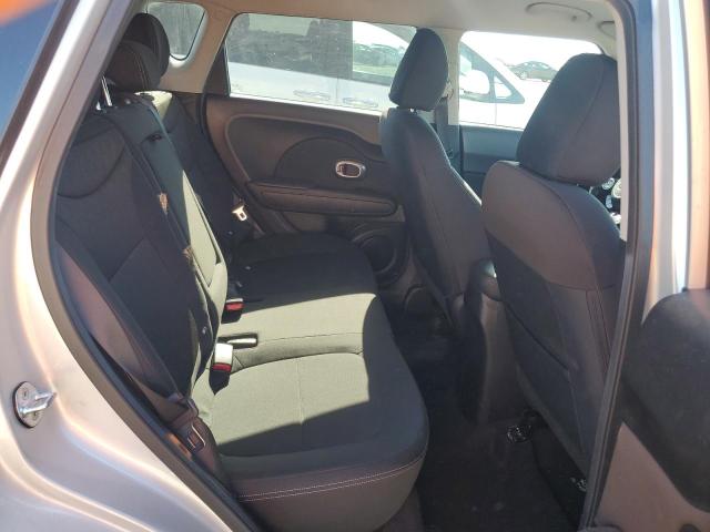 KNDJN2A23E7723339 - 2014 KIA SOUL SILVER photo 10