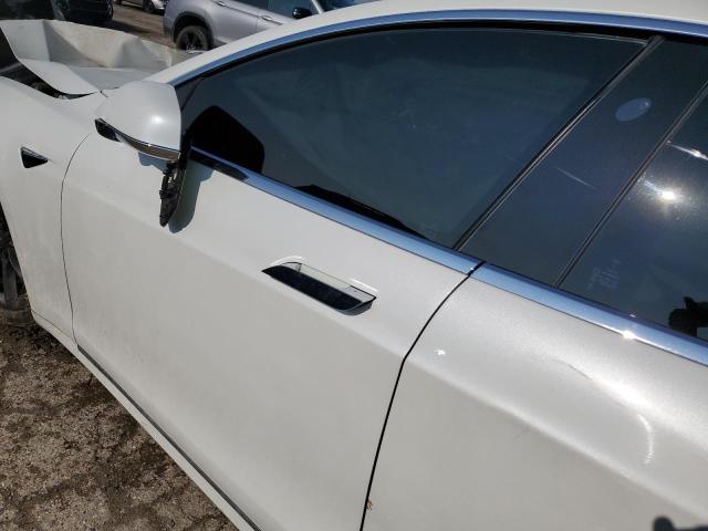 5YJSA1E20KF331199 - 2019 TESLA MODEL S თეთრი ფოტო 7
