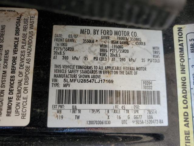 5LMFU28547LJ17169 - 2007 LINCOLN NAVIGATOR შავი ფოტო 13