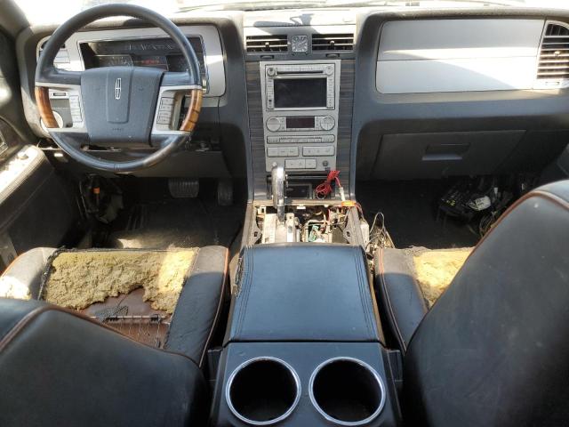 5LMFU28547LJ17169 - 2007 LINCOLN NAVIGATOR შავი ფოტო 8