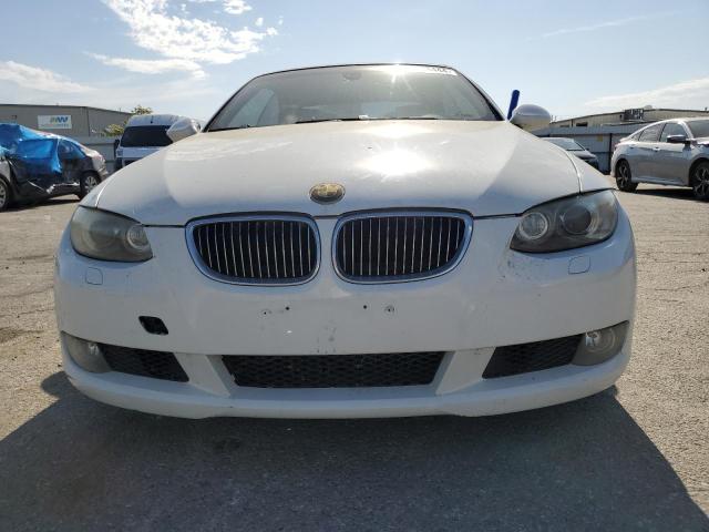 WBAWR33518P152877 - 2008 BMW 328 I SULEV WHITE photo 5