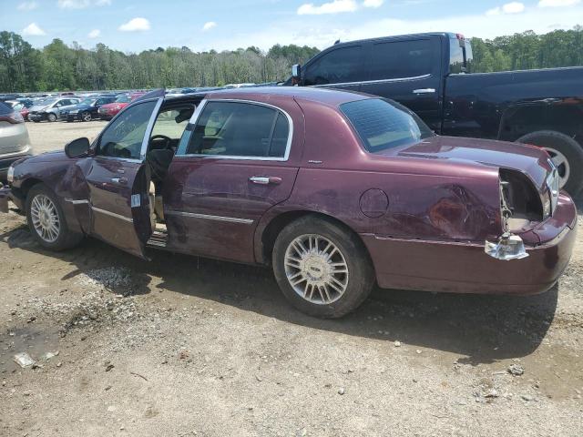 1LNHM83W36Y603911 - 2006 LINCOLN TOWN CAR DESIGNER BURGUNDY photo 2