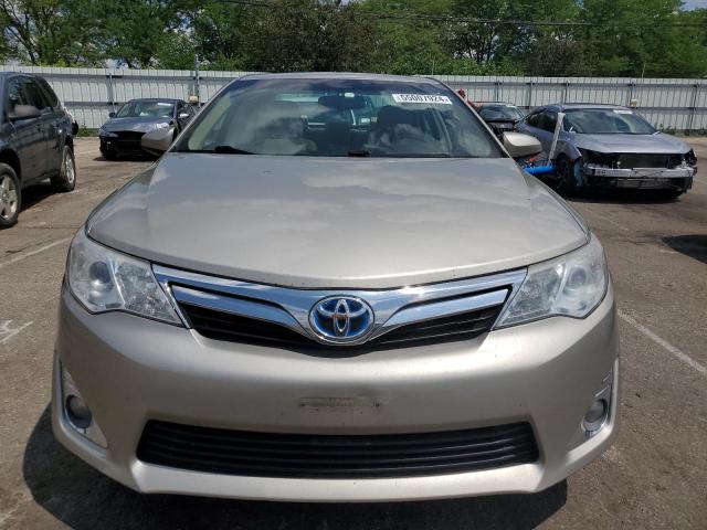 4T1BD1FK2EU100219 - 2014 TOYOTA CAMRY HYBRID GOLD photo 5