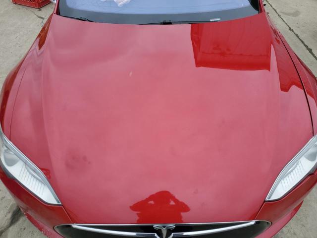 5YJSA1E26FF102970 - 2015 TESLA MODEL S წითელი ფოტო 11