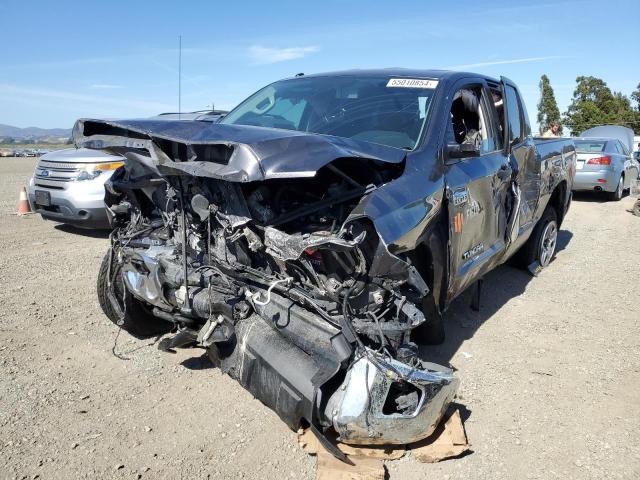 5TFUY5F16JX718796 - 2018 TOYOTA TUNDRA DOUBLE CAB SR/SR5 GRAY photo 1