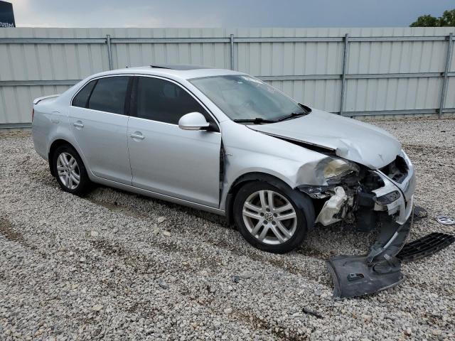 3VWEF71K57M184840 - 2007 VOLKSWAGEN JETTA WOLFSBURG 银色 照片 4