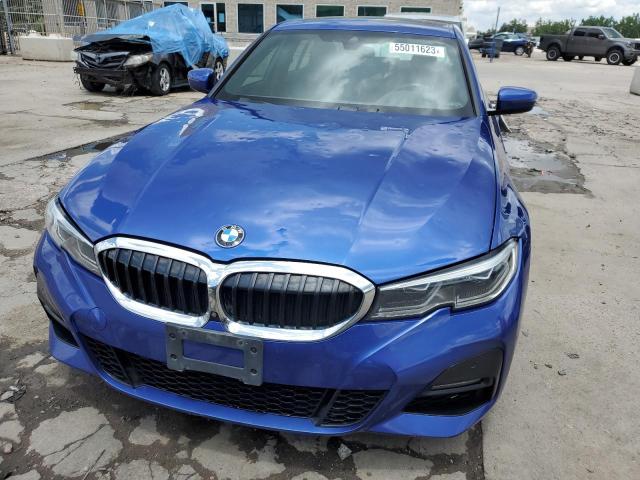 WBA5R7C54KAJ78337 - 2019 BMW 330XI BLUE photo 5