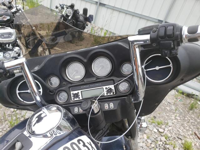 1HD1FC4138Y642697 - 2008 HARLEY-DAVIDSON FLHTCUI 黑色 照片 8