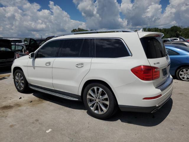 4JGDF6EE4FA511541 - 2015 MERCEDES-BENZ GL 450 4MATIC WHITE photo 2