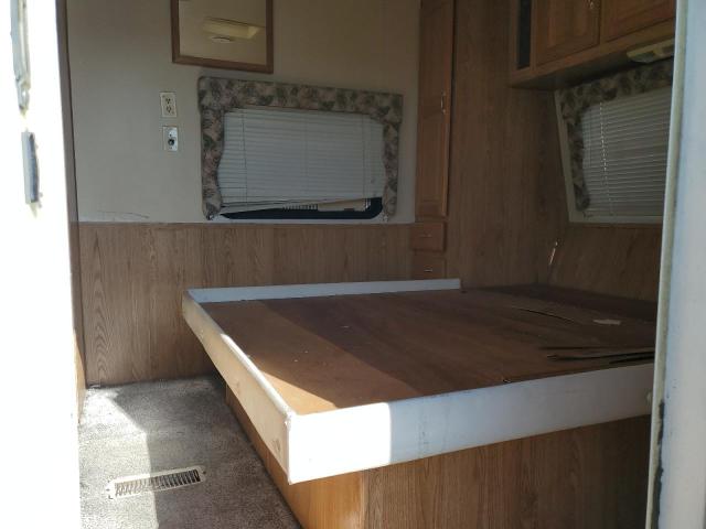 4XTTS2528YC122353 - 2000 THOR TAHOE WHITE photo 5