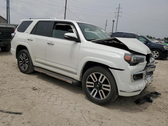 JTEBU5JRXG5352888 - 2016 TOYOTA 4RUNNER SR5/SR5 PREMIUM WHITE photo 4