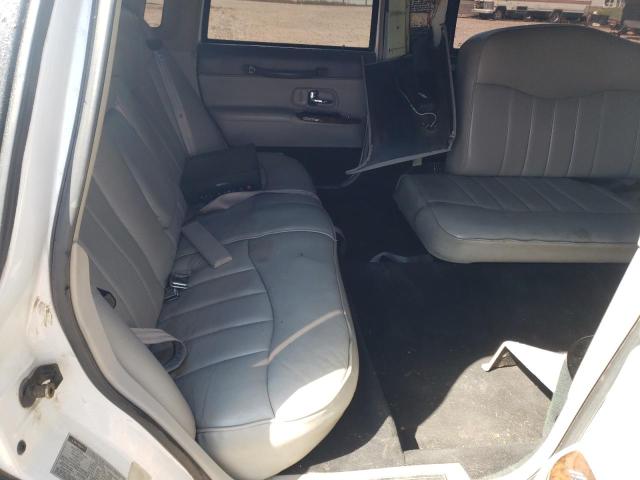 1LNLM81W2VY724795 - 1997 LINCOLN TOWN CAR EXECUTIVE BLACK photo 10