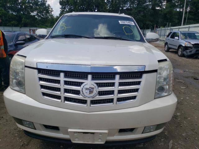 1GYFK66877R409536 - 2007 CADILLAC ESCALADE ESV WHITE photo 9