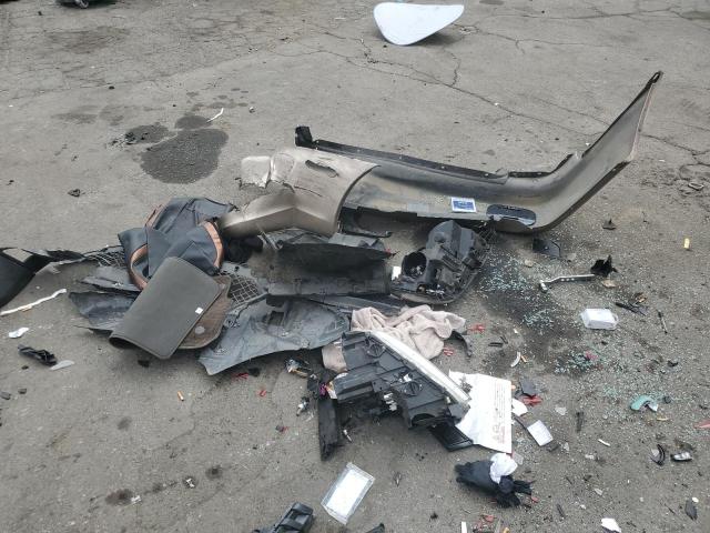 4JGDA5HB5CA023897 - 2012 MERCEDES-BENZ ML 350 4MATIC GRAY photo 12