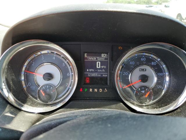 2C4RC1CG2ER413838 - 2014 CHRYSLER TOWN & COU TOURING L WHITE photo 9