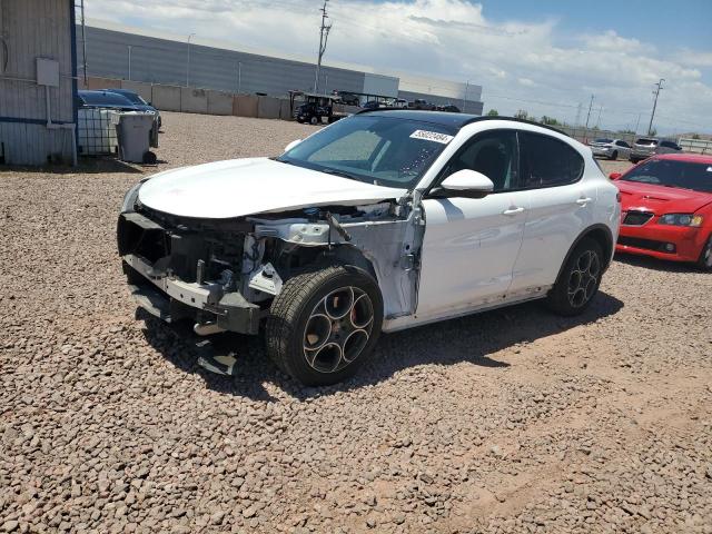 ZASFAKPN5J7B87059 - 2018 ALFA ROMEO STELVIO SPORT أبيض صورة 1