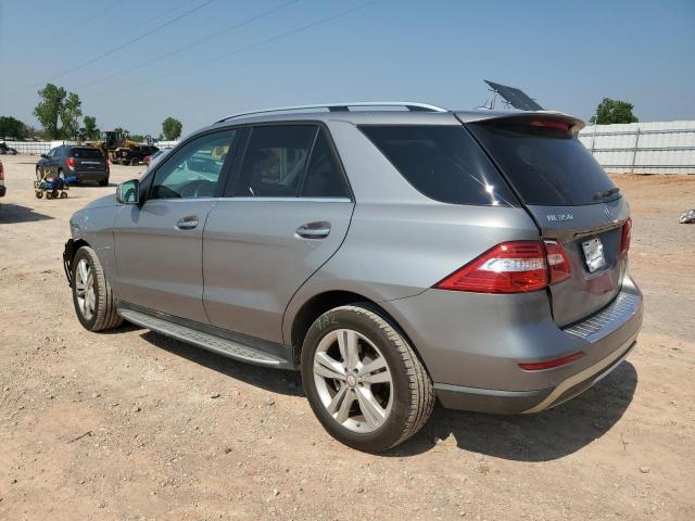 4JGDA5HB9CA039939 - 2012 MERCEDES-BENZ ML 350 4MATIC GRAY photo 2