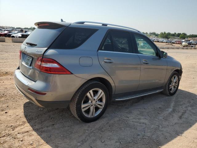 4JGDA5HB9CA039939 - 2012 MERCEDES-BENZ ML 350 4MATIC GRAY photo 3