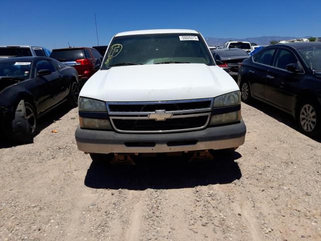 3GCEC14X57G227121 - 2007 CHEVROLET SILVERADO C1500 CLASSIC WHITE photo 5