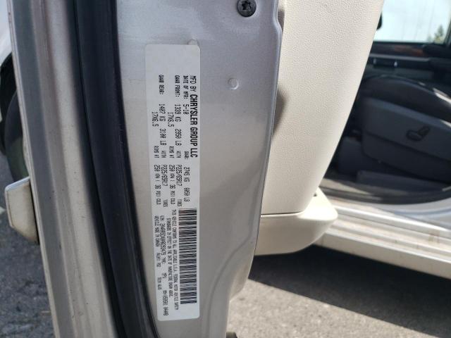 2A4RR5DX0AR293479 - 2010 CHRYSLER TOWN & COU TOURING 银色 照片 13