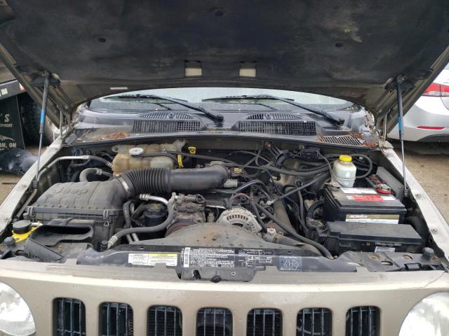 1J4GL38K65W501034 - 2005 JEEP LIBERTY RENEGADE TAN photo 12
