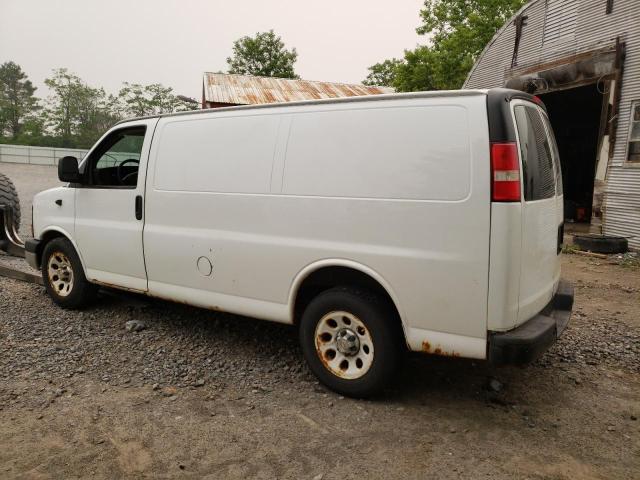 1GCSHAF42D1155490 - 2013 CHEVROLET EXPRESS G1 WHITE photo 2