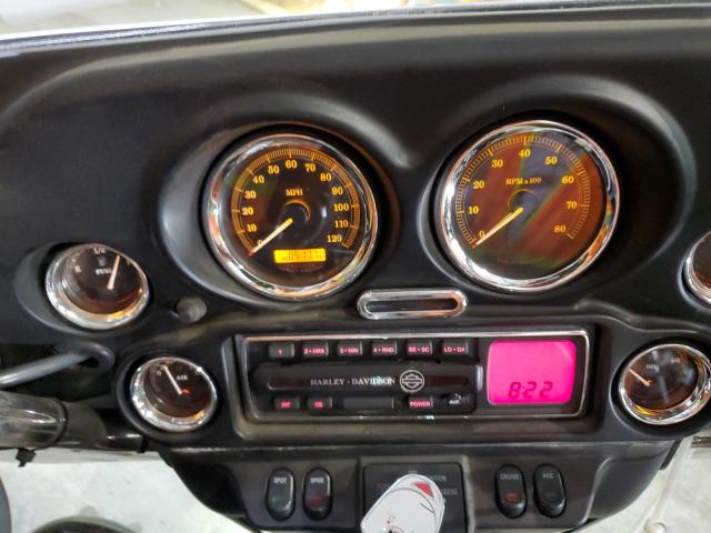 1HD1FCW114Y629809 - 2004 HARLEY-DAVIDSON FLHTCUI 黑色 照片 8