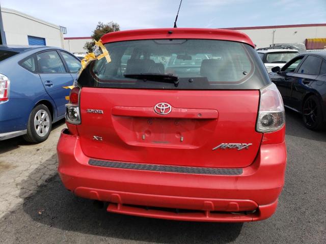 2T1KR32E35C384488 - 2005 TOYOTA COROLLA MA XR RED photo 6
