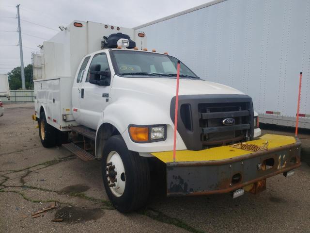 3FRPX6HD8DV778339 - 2013 FORD F650 SUPER DUTY WHITE photo 1