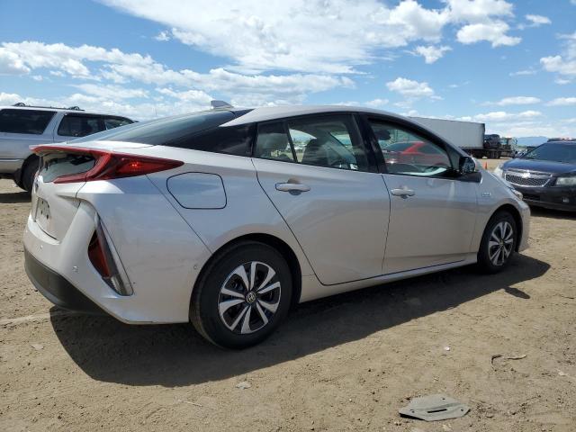 JTDKARFP8H3011529 - 2017 TOYOTA PRIUS PRIM ვერცხლისფერი ფოტო 3
